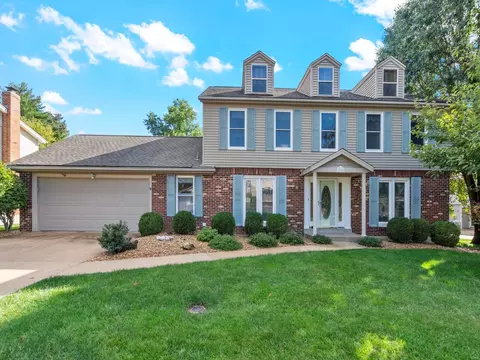 1308 Parkview Meadows Dr, Ballwin, MO 63011