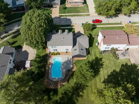 1308 Parkview Meadows Dr, Ballwin, MO 63011 photo 8