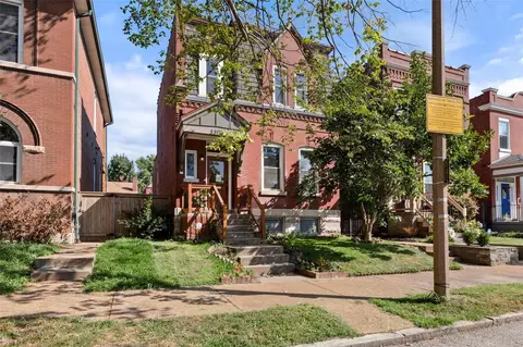 3317 Pestalozzi St, Saint Louis, MO 63118