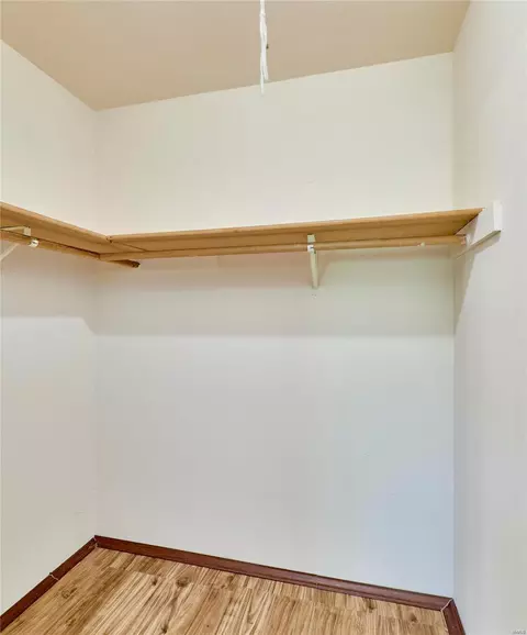 108 Carmel Woods Dr, Ellisville, MO 63021 photo 32