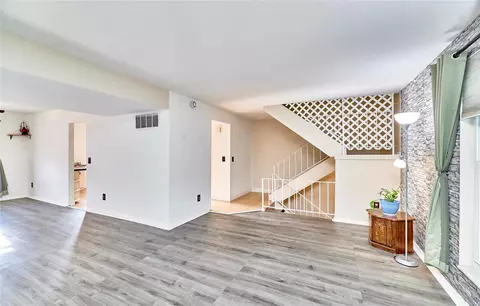 108 Carmel Woods Dr, Ellisville, MO 63021 photo 8