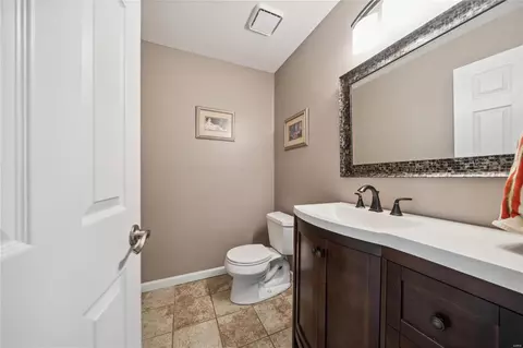 341 Round Tower Dr E, Saint Charles, MO 63304 photo 19