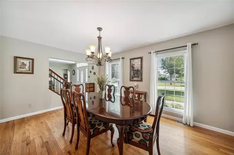 341 Round Tower Dr E, Saint Charles, MO 63304 photo 7