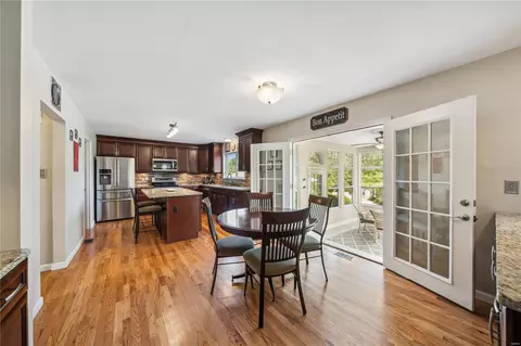 341 Round Tower Dr E, Saint Charles, MO 63304 photo 8