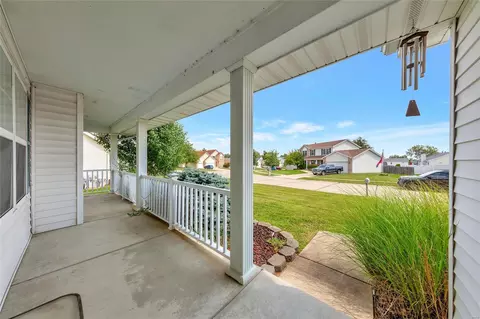 17 Spangle Way Dr, O'fallon, MO 63366 photo 22