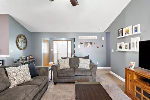 1737 Forest Trace Dr, O'fallon, MO 63368 photo 7