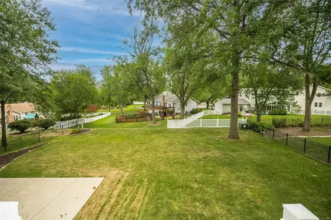 272 Oak Path Dr, Ballwin, MO 63011 photo 30