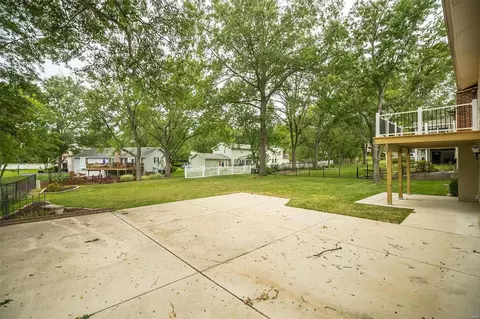 272 Oak Path Dr, Ballwin, MO 63011 photo 41