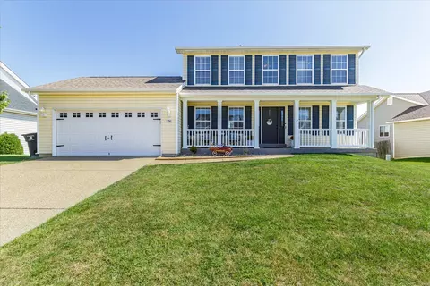 224 Schroeder Grove Dr, Wentzville, MO 63385