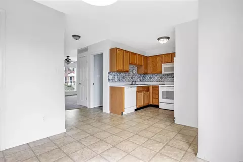 826 Brookmead Dr, O'fallon, MO 63366 photo 9