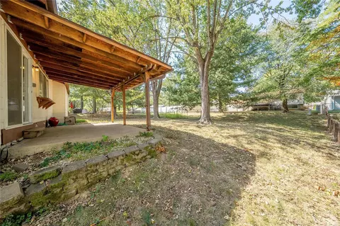 360 Towerwood Dr, Ballwin, MO 63021 photo 38