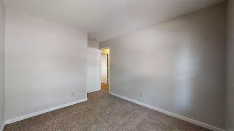 360 Towerwood Dr, Ballwin, MO 63021 photo 21