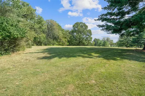 198 Carmel Woods Dr, Ellisville, MO 63021 photo 19