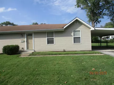 9203 Bobb Ave, Saint Louis, MO 63114
