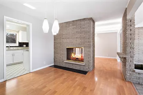 11001 Clayton Rd, Saint Louis, MO 63131 photo 17