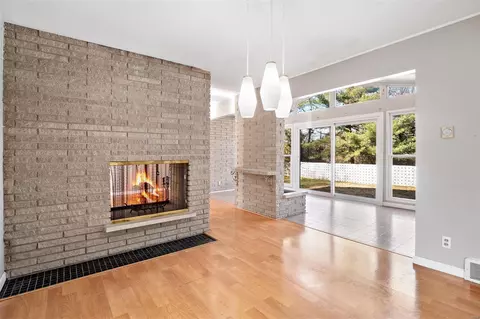 11001 Clayton Rd, Saint Louis, MO 63131 photo 18