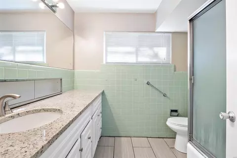11001 Clayton Rd, Saint Louis, MO 63131 photo 23