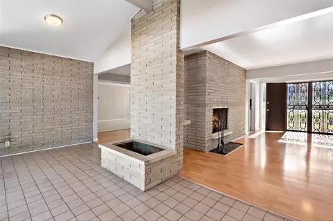11001 Clayton Rd, Saint Louis, MO 63131 photo 20