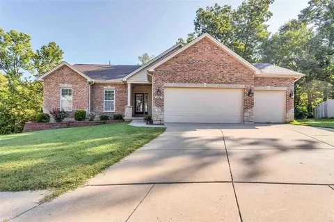 1130 Patsy Ln, O'fallon, MO 63366