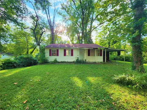 10147 Clairmont Dr, Saint Louis, MO 63136