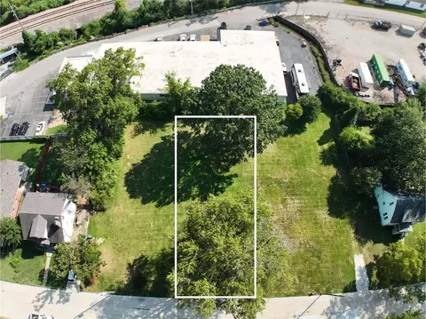208 Midway Ave, Saint Louis, MO 63122