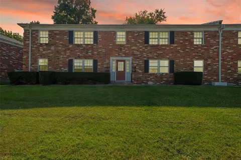 3118 Carnaby Ln #A, Bridgeton, MO 63044