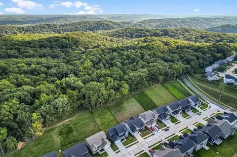 256 Arbors At Bridle Path, Ballwin, MO 63021 photo 29