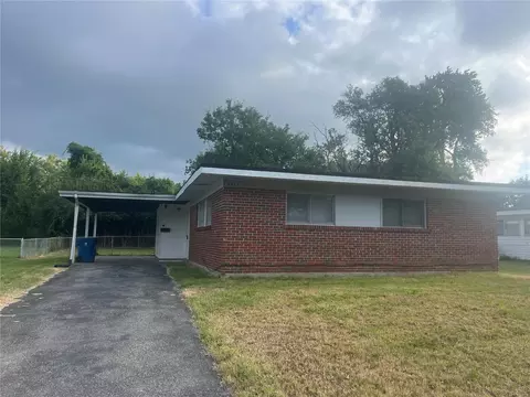 8413 January Ave, Saint Louis, MO 63134
