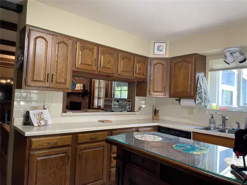 10559 Hackamore Ln, Sappington, MO 63128 photo 13