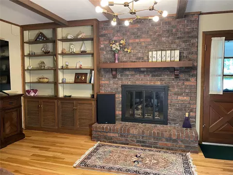 10559 Hackamore Ln, Sappington, MO 63128 photo 9
