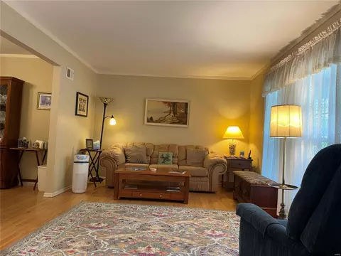 10559 Hackamore Ln, Sappington, MO 63128 photo 5