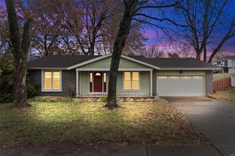 31 Shadybrook Ct, O'fallon, MO 63366