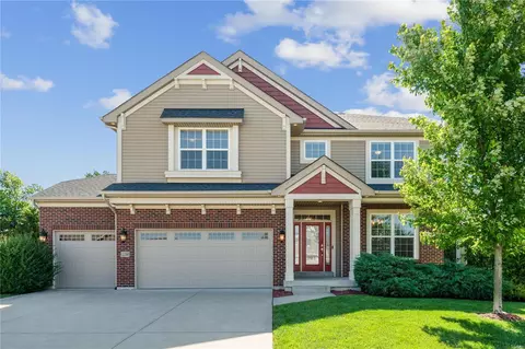 1236 Peruque Ridge Dr, Wentzville, MO 63385