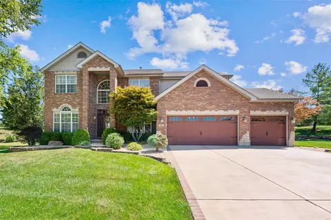 44 Rocky Brook Ct, Lake Saint Louis, MO 63367