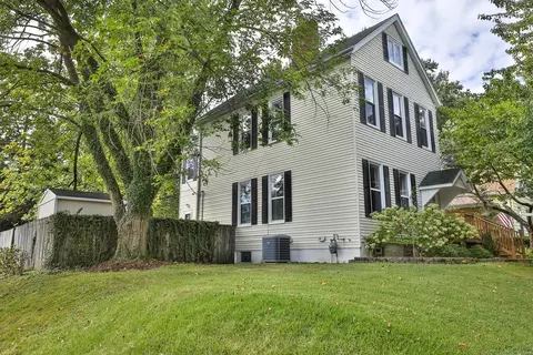 4202 Humphrey St, Saint Louis, MO 63116