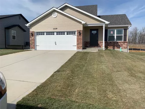 1109 Bronze Dr, Foristell, MO 63348