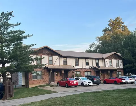 335 Park West Dr #A, Saint Peters, MO 63376