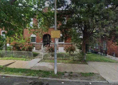 3456 Chippewa St, Saint Louis, MO 63118