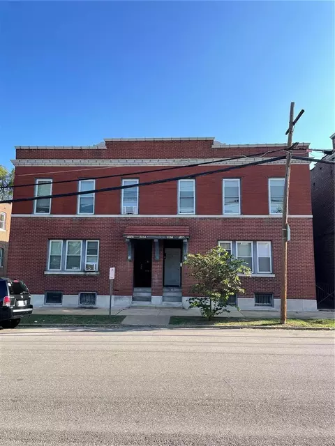 803 Eichelberger St, Saint Louis, MO 63111