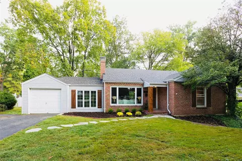 719 W Kirkham, Kirkwood, MO 63122