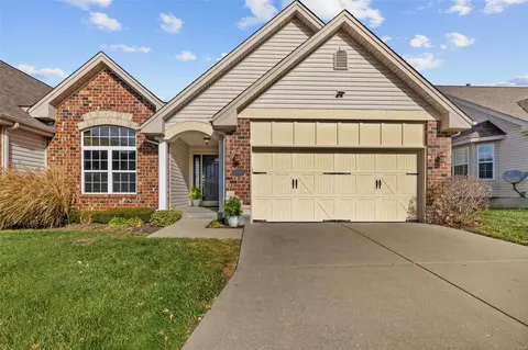 2807 Barvilla Ct, Ballwin, MO 63021