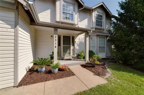 2314 Johnnycake Ridge Ct, Wildwood, MO 63011