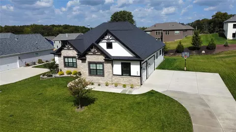 513 Hawthorne Ridge Ct, Foristell, MO 63348