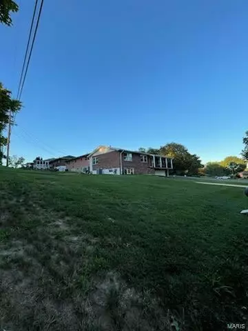 11251 Monte Carlo Dr, Saint Louis, MO 63126 photo 8