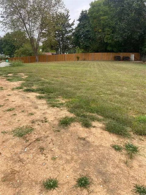 5628 Banez Dr, Saint Louis, MO 63128