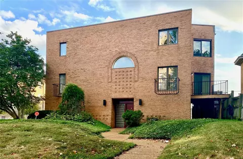 4404 W Pine Blvd #3, Saint Louis, MO 63108