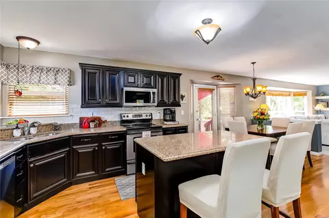 406 Valley Manor Dr, Ballwin, MO 63021 photo 23
