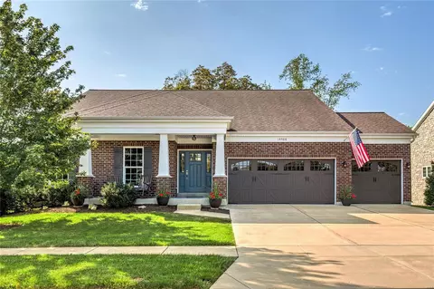 14466 Sunset Forest Ct, Ballwin, MO 63011