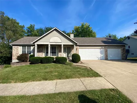 1032 Franko Dr, O'fallon, MO 63366