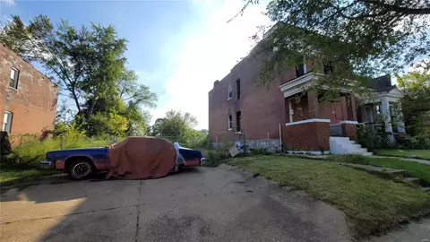 5606 Lotus Ave, Saint Louis, MO 63112